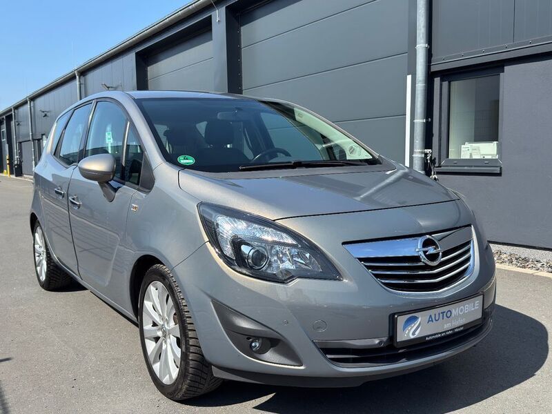 Braun Gebraucht 2011 Opel Meriva Innovation Van / Kleinbus | 5.490 € (Fairer Preis) - Bild 1/4
