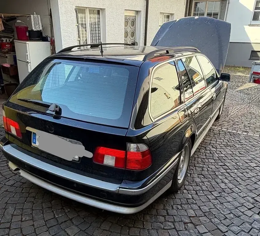 Gebraucht BMW 525 163 PS (119 kW) 2004 Schwarz Limousine