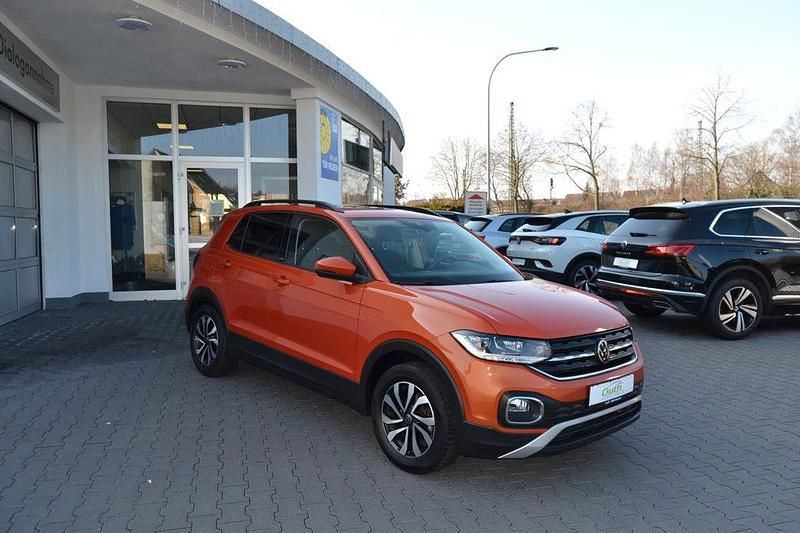 Gebraucht VW T-Cross Active 110 PS (80 kW) 2022 Orange SUV