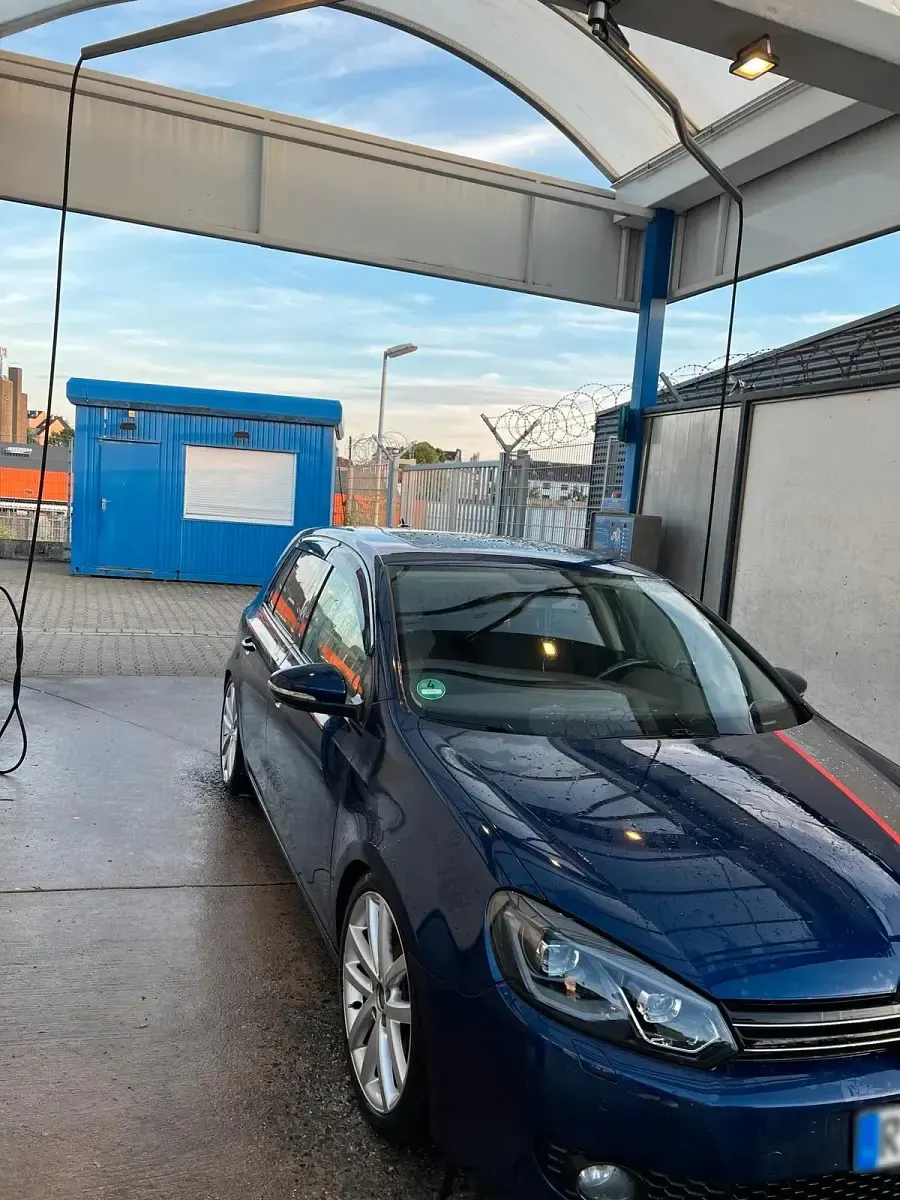 Gebraucht VW Golf VI 160 PS (117 kW) 2009 Blau Kleinwagen