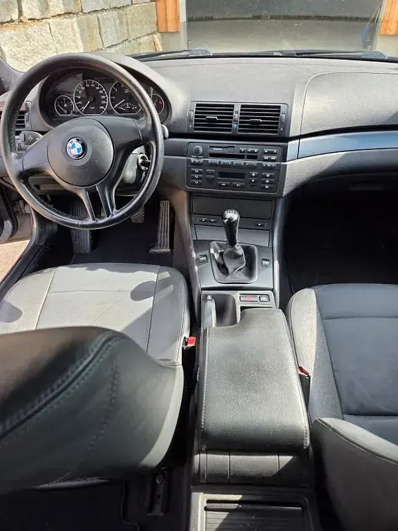 Gebraucht BMW 320 170 PS (125 kW) 2004 Grau Kombi