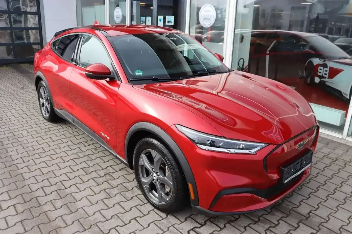 Brugt Ford Mustang Mach-E 197 kW (269 HK) 2023 Rød SUV