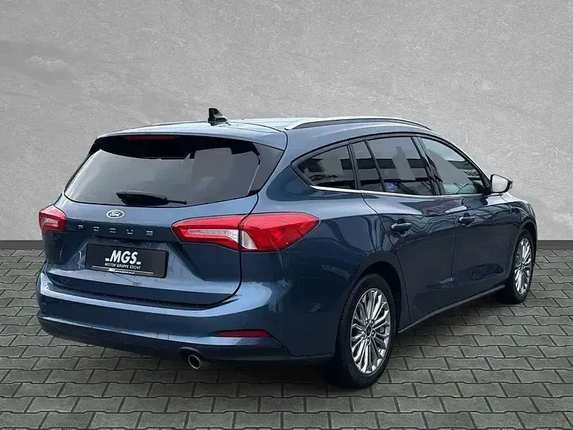 Używany Ford Focus Titanium 182 KM (133 kW) 2020 Niebieski Kombi