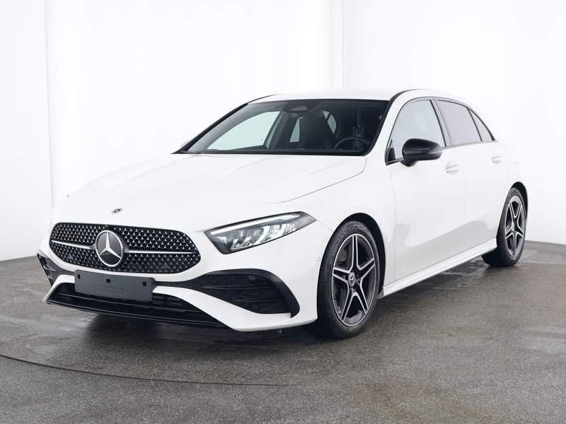 Unilack polarweiß Gebraucht 2024 Mercedes A220 AMG Limousine | 37.780 € (Fairer Preis) - Bild 1/4