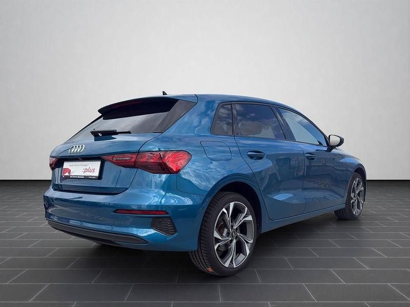 Gebraucht Audi A3 204 PS (150 kW) 2022 Atollblau metallic Limousine
