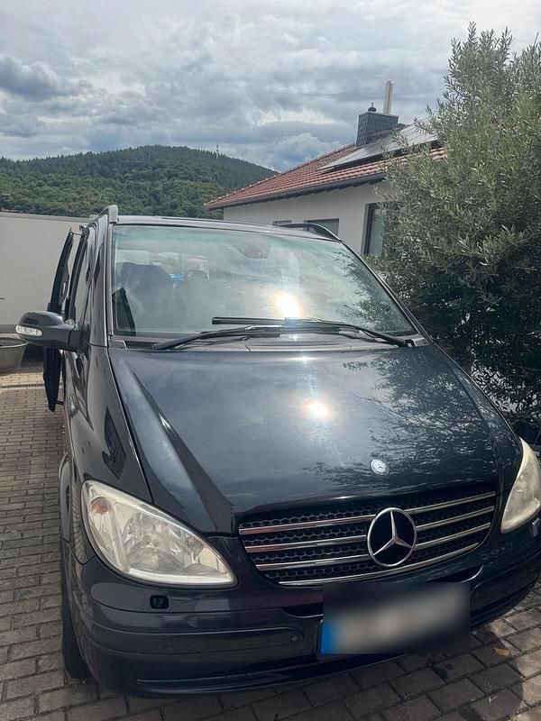 Schwarz Gebraucht 2006 Mercedes Viano Van / Kleinbus | 9.200 € - Bild 1/4