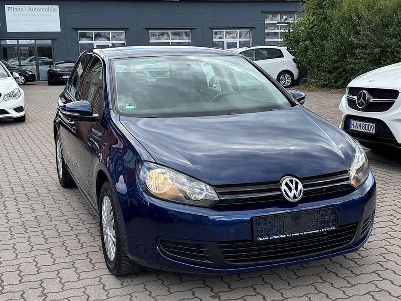Blau Gebraucht 2011 VW Golf VI Limousine | 4.899 € (Guter Preis) - Bild 1/4