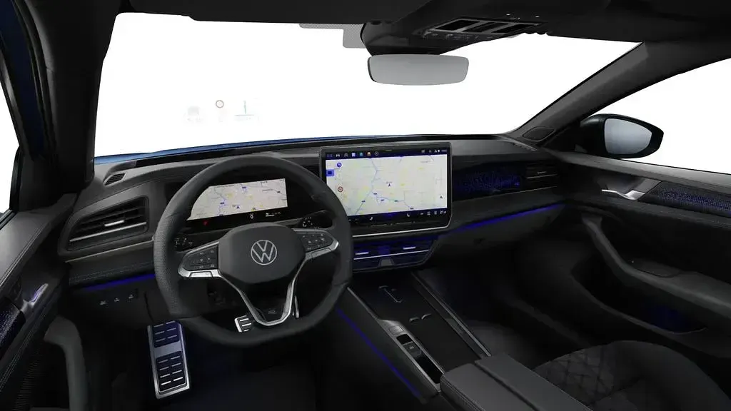 Gebraucht VW Passat R-line 177 PS (130 kW) 2025 Blau Kombi