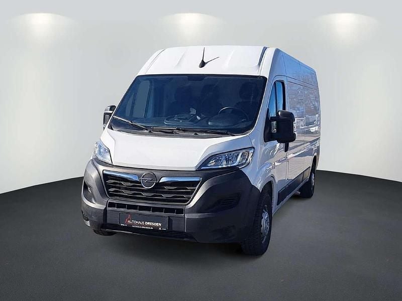 Gebraucht Opel Movano 140 PS (102 kW) 2022 Eisweiss Van