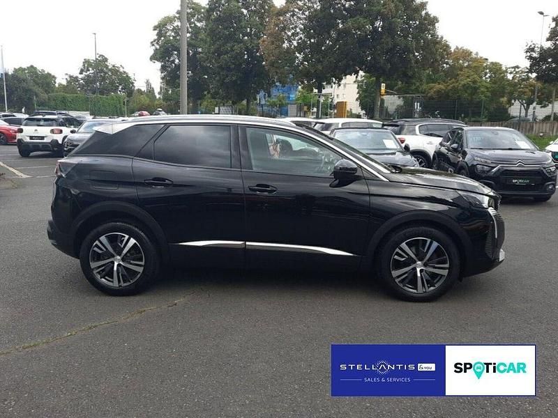 Gebraucht Peugeot 3008 Allure 131 PS (96 kW) 2021 Schwarz SUV