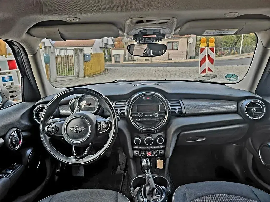 Occasion Mini ONE 102 ch (75 kW) 2017 Noir Citadine