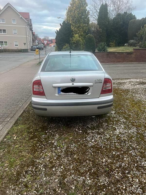 Gebraucht Skoda Octavia 116 PS (85 kW) 2001 Silber Limousine