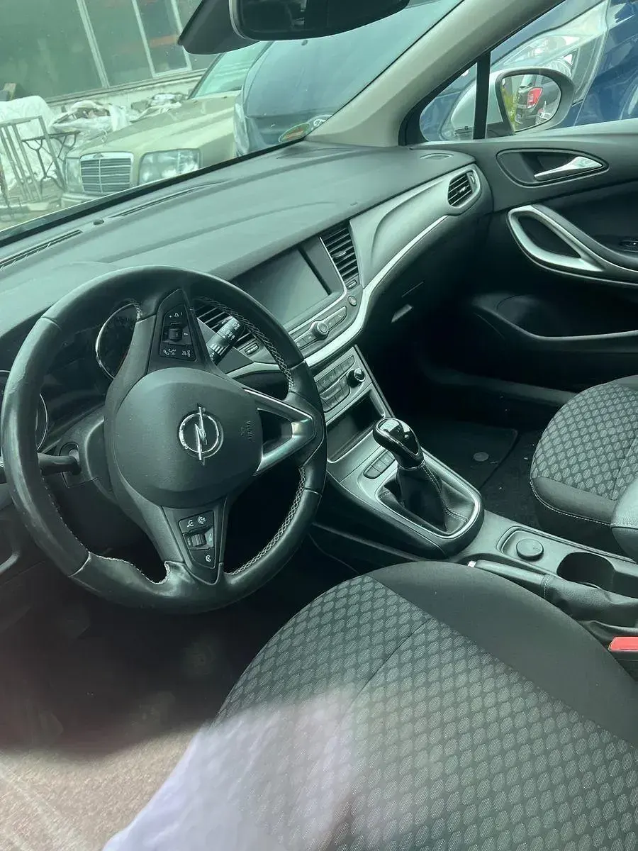 Gebraucht Opel Astra 122 PS (89 kW) 2021 Silber Kombi