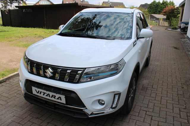 Gebraucht Suzuki Vitara Comfort 129 PS (94 kW) 2023 Weiß SUV