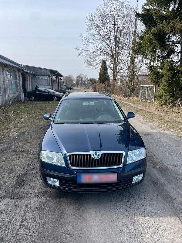 Gebraucht Skoda Octavia 2008 Blau Kombi