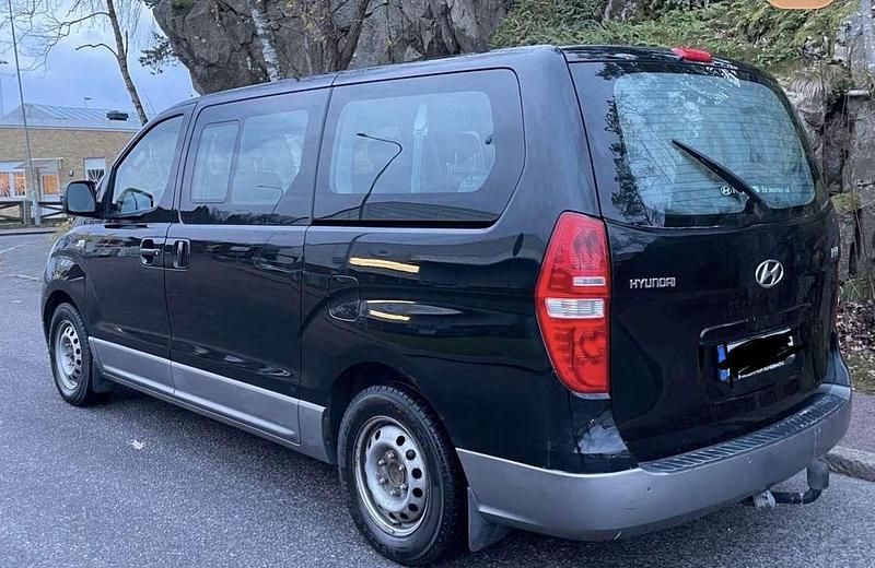 Gebraucht Hyundai H-1 170 PS (125 kW) 2010 Schwarz Van / Kleinbus