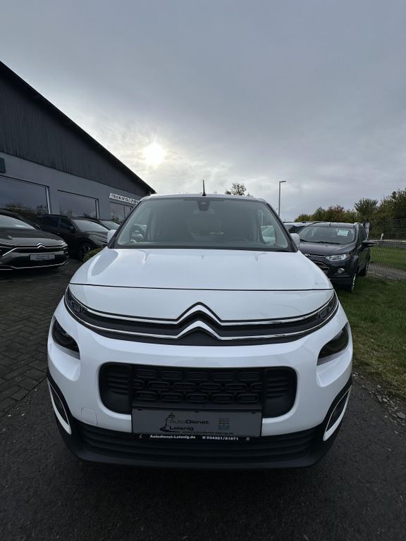 Weiss Gebraucht 2020 Citroën Berlingo Feel Van / Kleinbus | 21.960 € - Bild 1/4