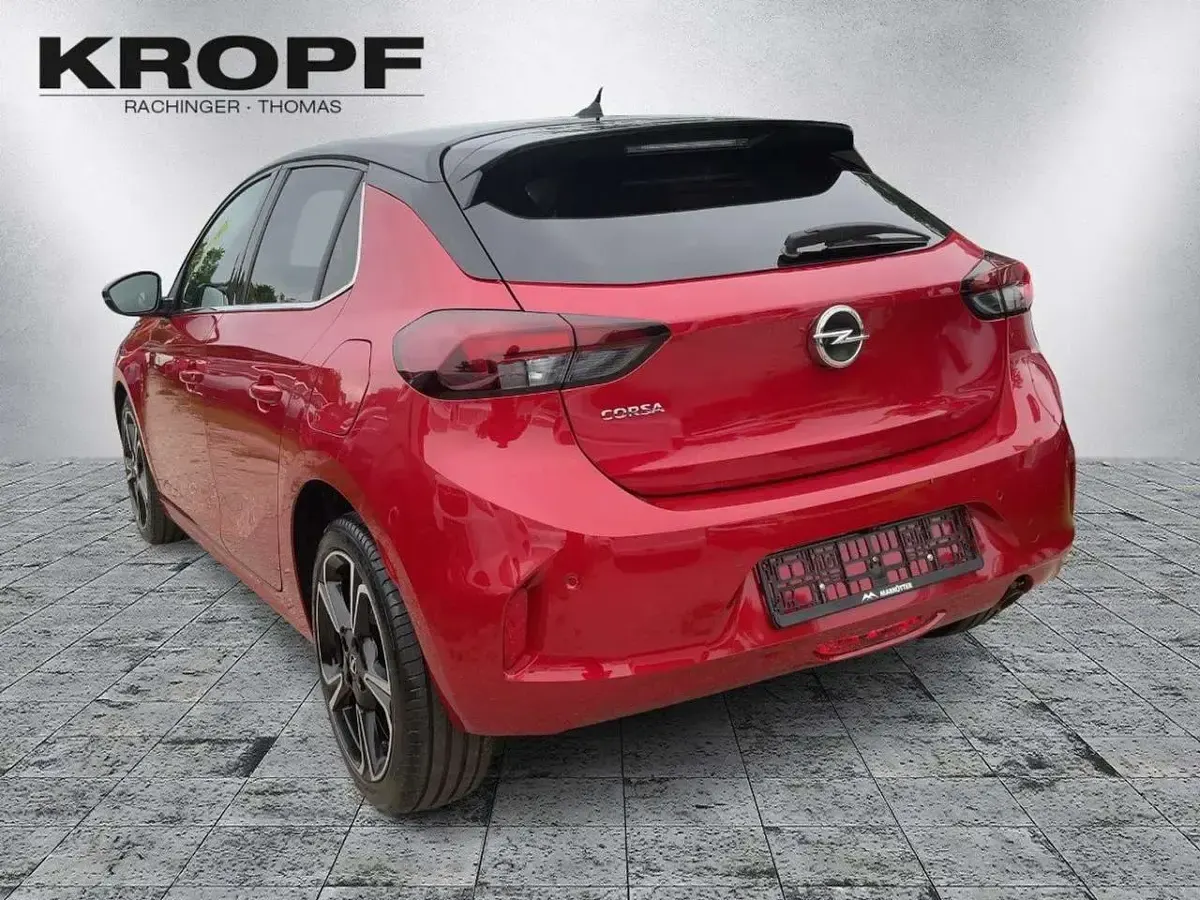Gebraucht Opel Corsa Elegance 101 PS (74 kW) 2023 Rot Kleinwagen