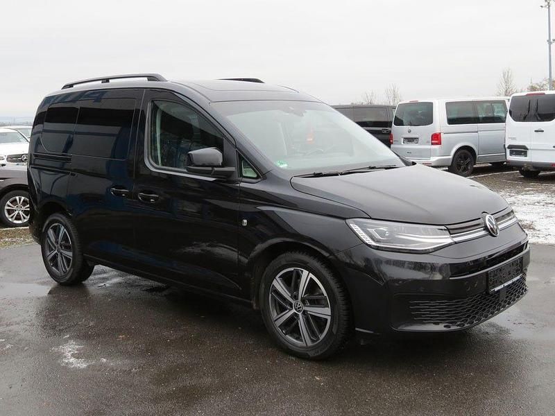 Gebraucht VW Caddy Move 122 PS (89 kW) 2020 Deep black perleffekt Van / Kleinbus