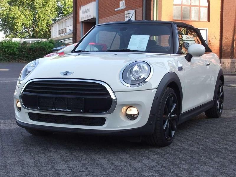 Beige Gebraucht 2018 Mini Cooper Cabriolet Cabrio | 17.600 € (Fairer Preis) - Bild 1/4