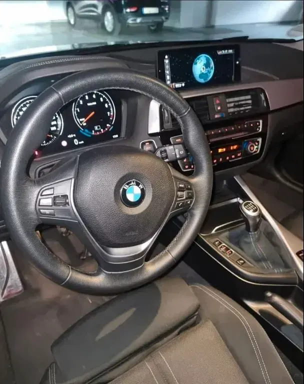 Gebraucht BMW 120 Sport Line 184 PS (135 kW) 2017 Schwarz Kleinwagen