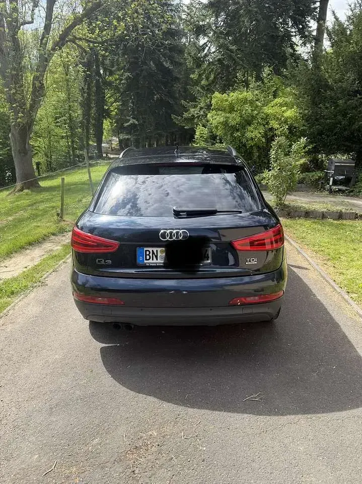 Second-hand Audi Q3 140 CP (102 kW) 2013 Albastru SUV