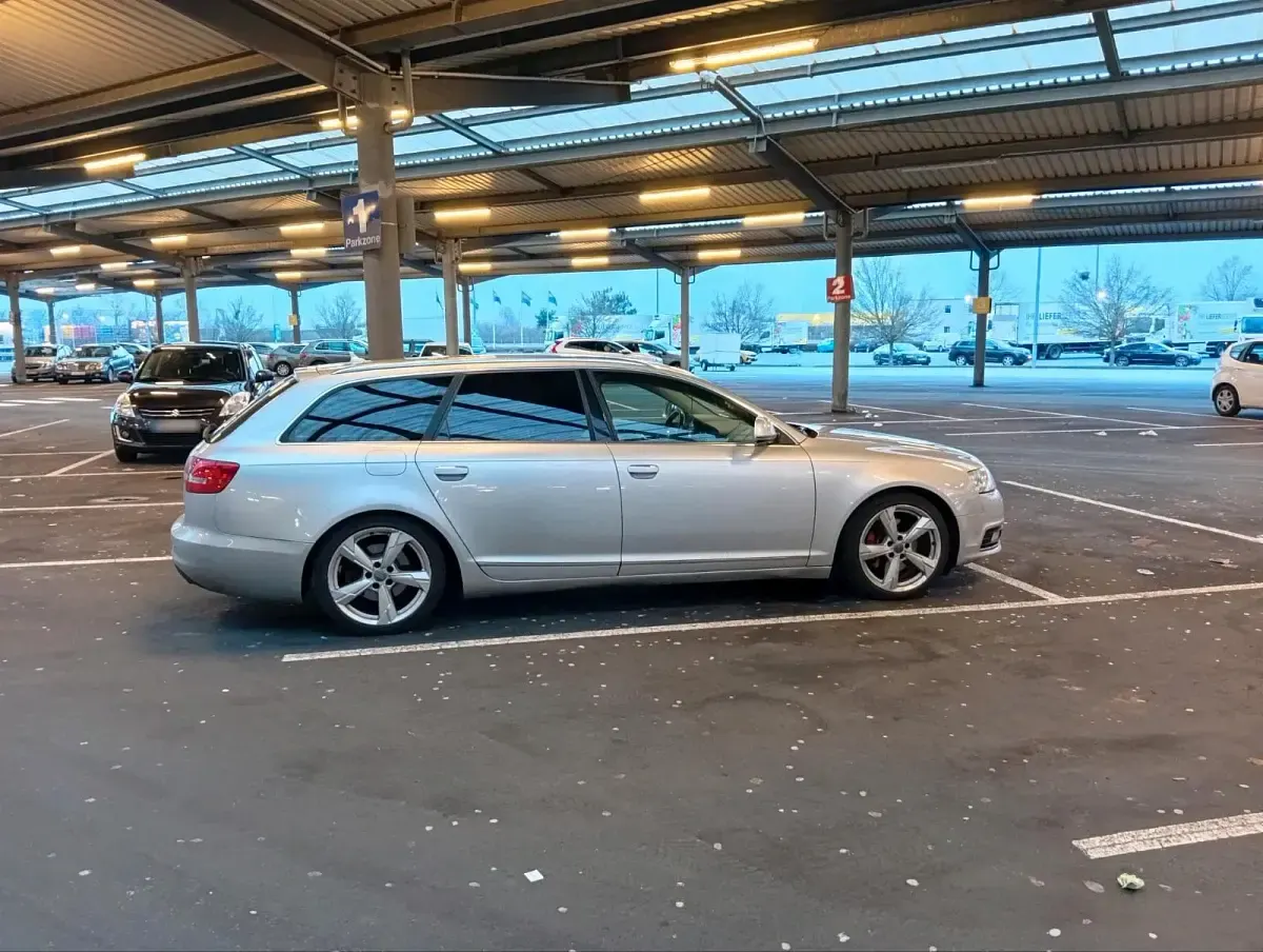 Gebraucht Audi A6 Comfort 170 PS (125 kW) 2011 Silber Kombi