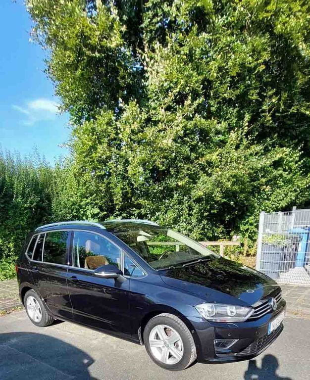 Schwarz Gebraucht 2014 VW Golf Sportsvan Comfortline Van / Kleinbus | 14.900 € (Fairer Preis) - Bild 1/4