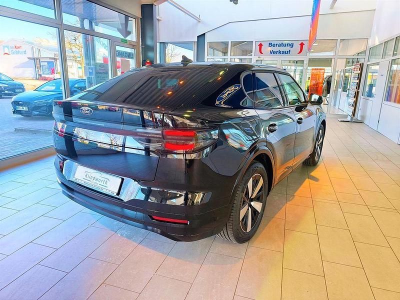 Neu Ford Capri 210 kW (286 PS) 2025 Schwarz Limousine