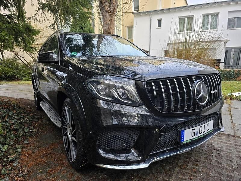 Gebraucht Mercedes GLS350 258 PS (189 kW) 2017 Schwarz SUV