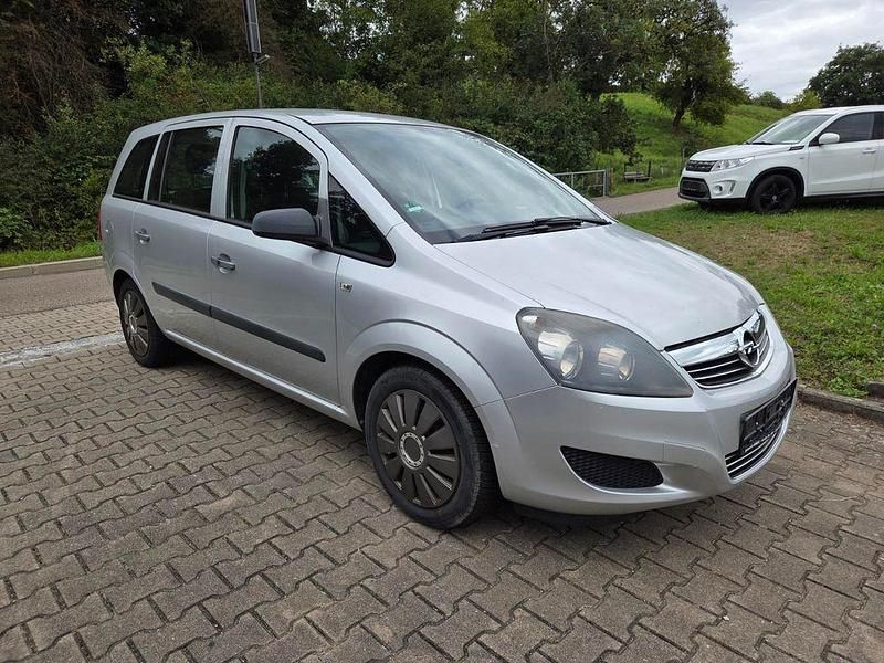 Silber Gebraucht 2010 Opel Zafira Selection Van / Kleinbus | 1.799 € (Superpreis) - Bild 1/4
