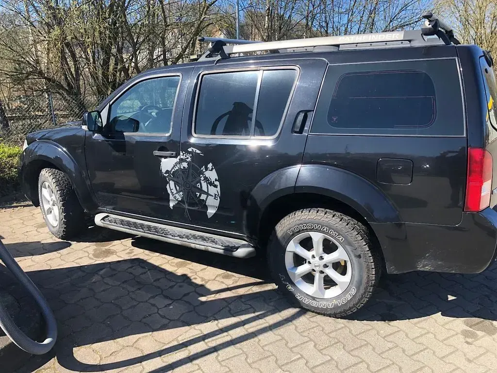 Gebraucht Nissan Pathfinder 190 PS (139 kW) 2011 Schwarz SUV