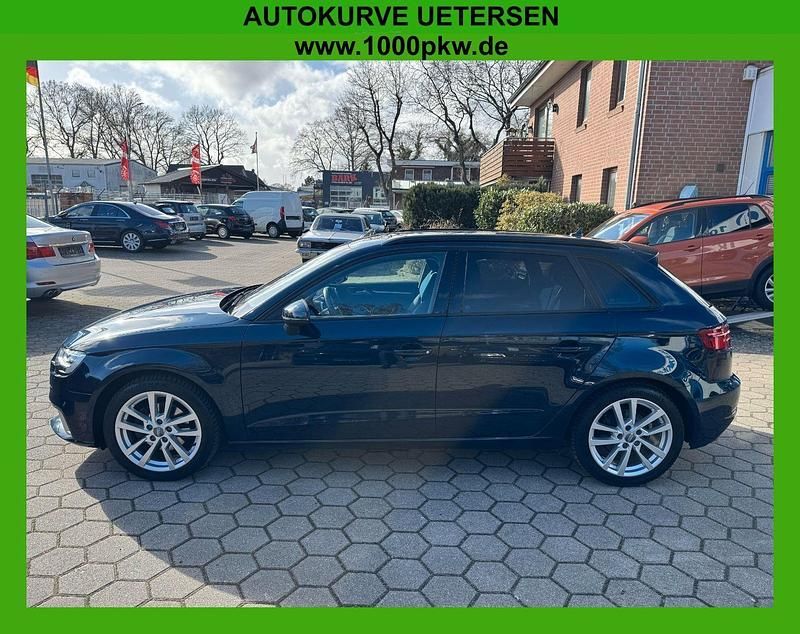 Gebraucht Audi A3 Sport 116 PS (85 kW) 2016 Blau Kombi