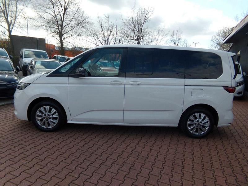 Usado VW Multivan 136 HP (100 kW) 2022 Branco Monovolume