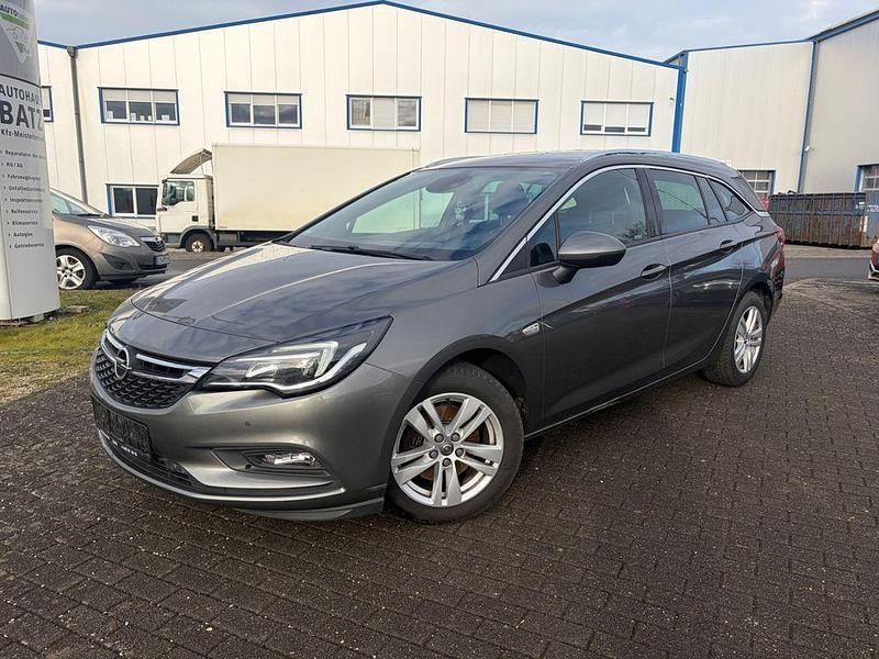 Gebraucht Opel Astra Dynamic 160 PS (117 kW) 2016 Grau Kombi