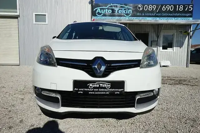 Gebraucht Renault Grand Scénic III Initiale Paris 110 PS (80 kW) 2014 Gletscherweiss Van / Kleinbus