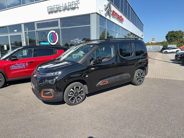 Schwarz (schwarzlackierung) Gebraucht 2021 Citroën Berlingo PureTech Van / Kleinbus | 24.888 € (Etwas zu teuer) - Bild 1/4