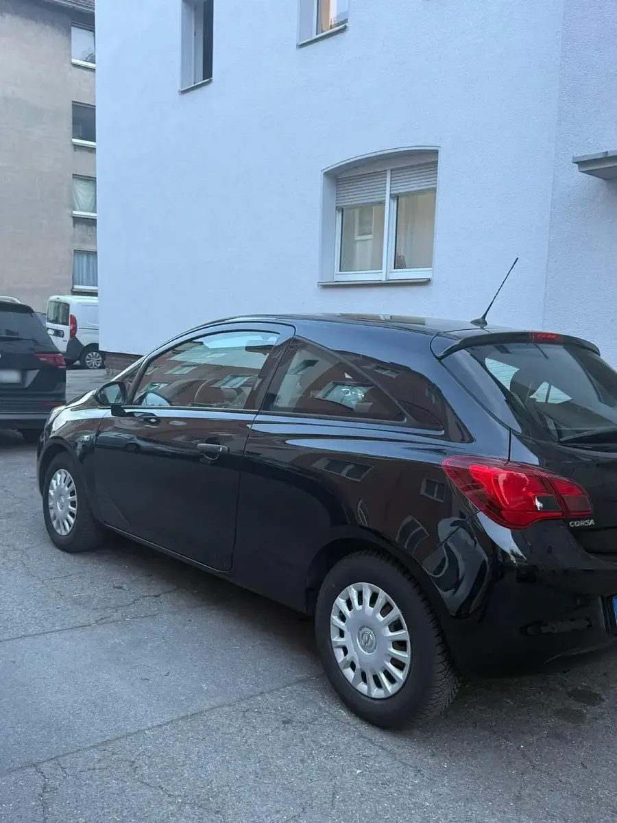 Usata Opel Corsa 75 CV (55 kW) 2017 Nero Utilitaria