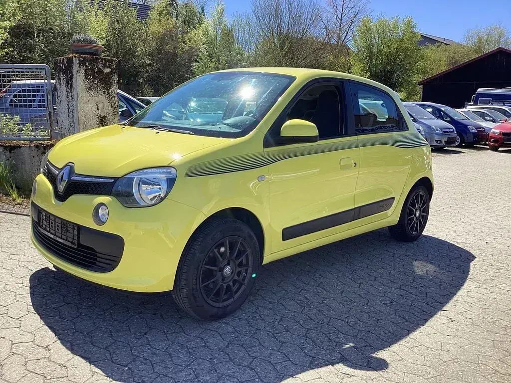 Gebraucht Renault Twingo Dynamique 90 PS (66 kW) 2015 Gelb Kleinwagen