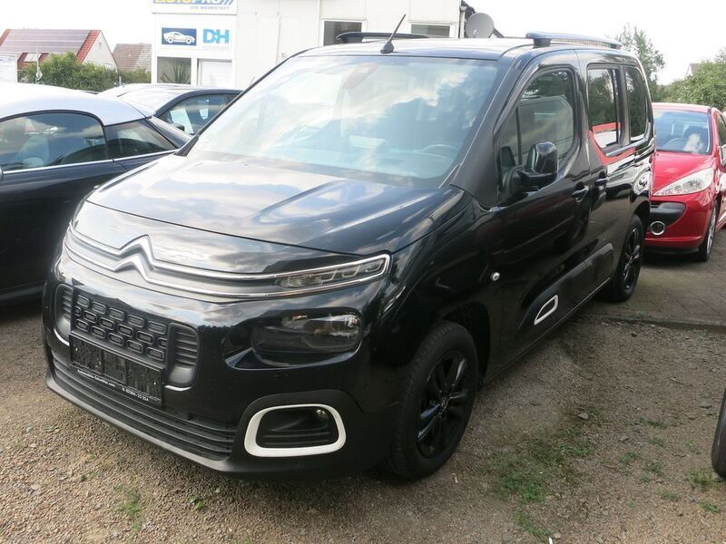 Schwarz Gebraucht 2020 Citroën Berlingo Shine Van / Kleinbus | 14.800 € (Guter Preis) - Bild 1/4
