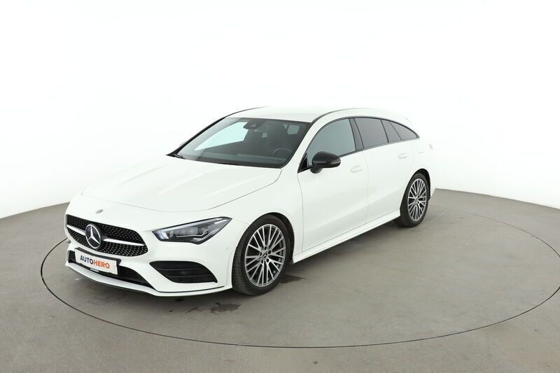 Weiß Gebraucht 2019 Mercedes CLA220 Shooting Brake AMG line Kombi | 26.830 € (Fairer Preis) - Bild 1/4
