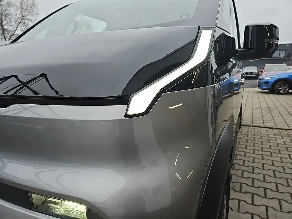 Neu Kia PV5 119 kW (162 PS) 2025 Grau Van / Kleinbus