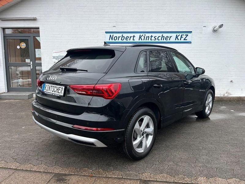Gebraucht Audi Q3 Sport 150 PS (110 kW) 2024 Schwarz SUV
