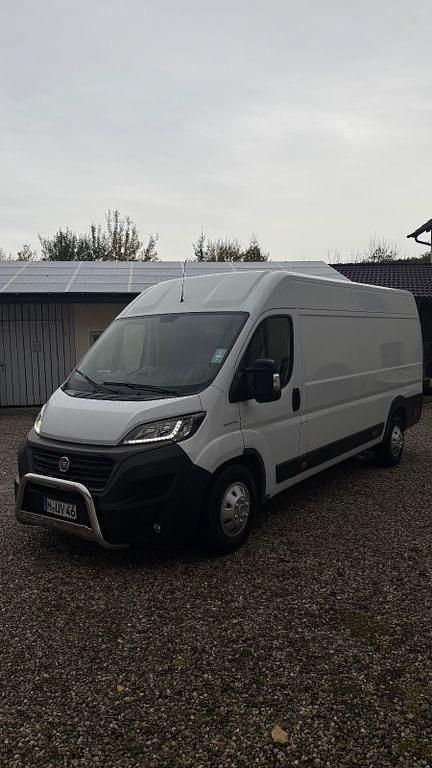 Weiß Gebraucht 2020 Fiat Ducato Van | 19.990 € (Fairer Preis) - Bild 1/4