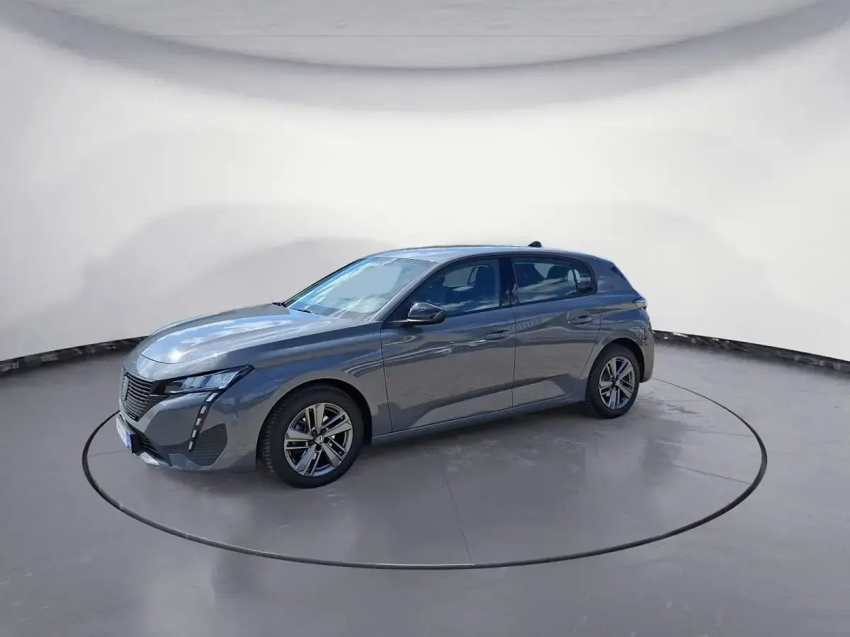 Gebraucht Peugeot 308 Active 131 PS (96 kW) 2024 Grau Limousine