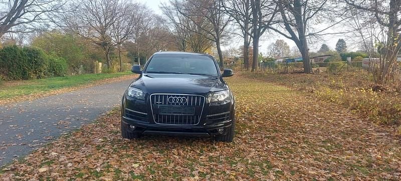 Schwarz Gebraucht 2011 Audi Q7 SUV | 11.500 € (Fairer Preis) - Bild 1/4