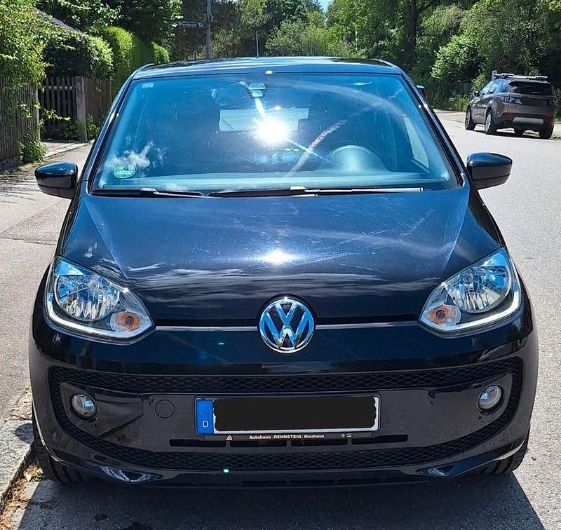 Second-hand VW up! Cup 75 CP (55 kW) 2014 Negru Hatchback