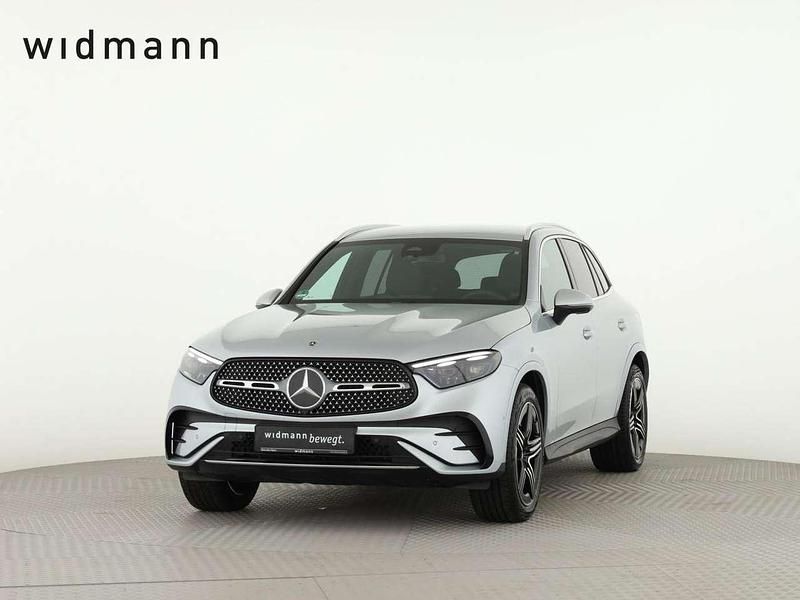 Hightech silver metallic Gebraucht 2025 Mercedes GLC220 AMG SUV | 57.867 € (Superpreis) - Bild 1/4