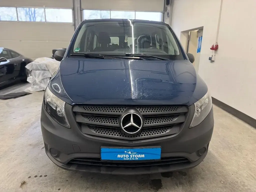 Gebraucht Mercedes Vito 136 PS (100 kW) 2022 Stahlblau Van
