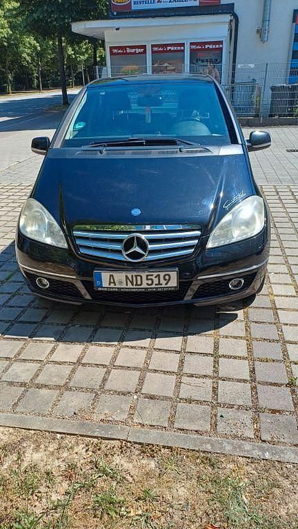 Schwarz Gebraucht 2009 Mercedes A150 Avantgarde Van / Kleinbus | 2.500 € (Superpreis) - Bild 1/4